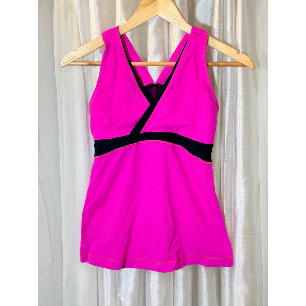 Lululemon Tank Top Womens 6 Pink Black Surplice Built-in Bra LW1D11S